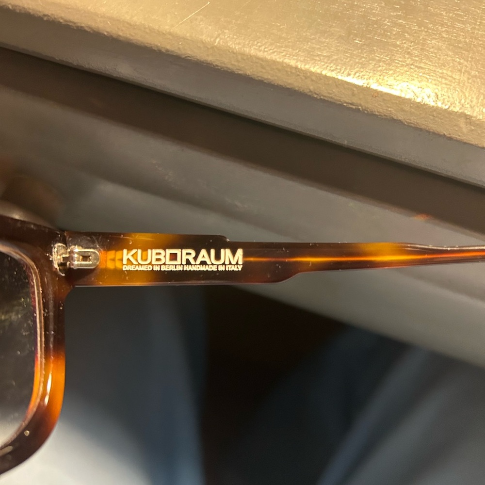 Tortoise Shell Square Glasses - Picture 3 of 6